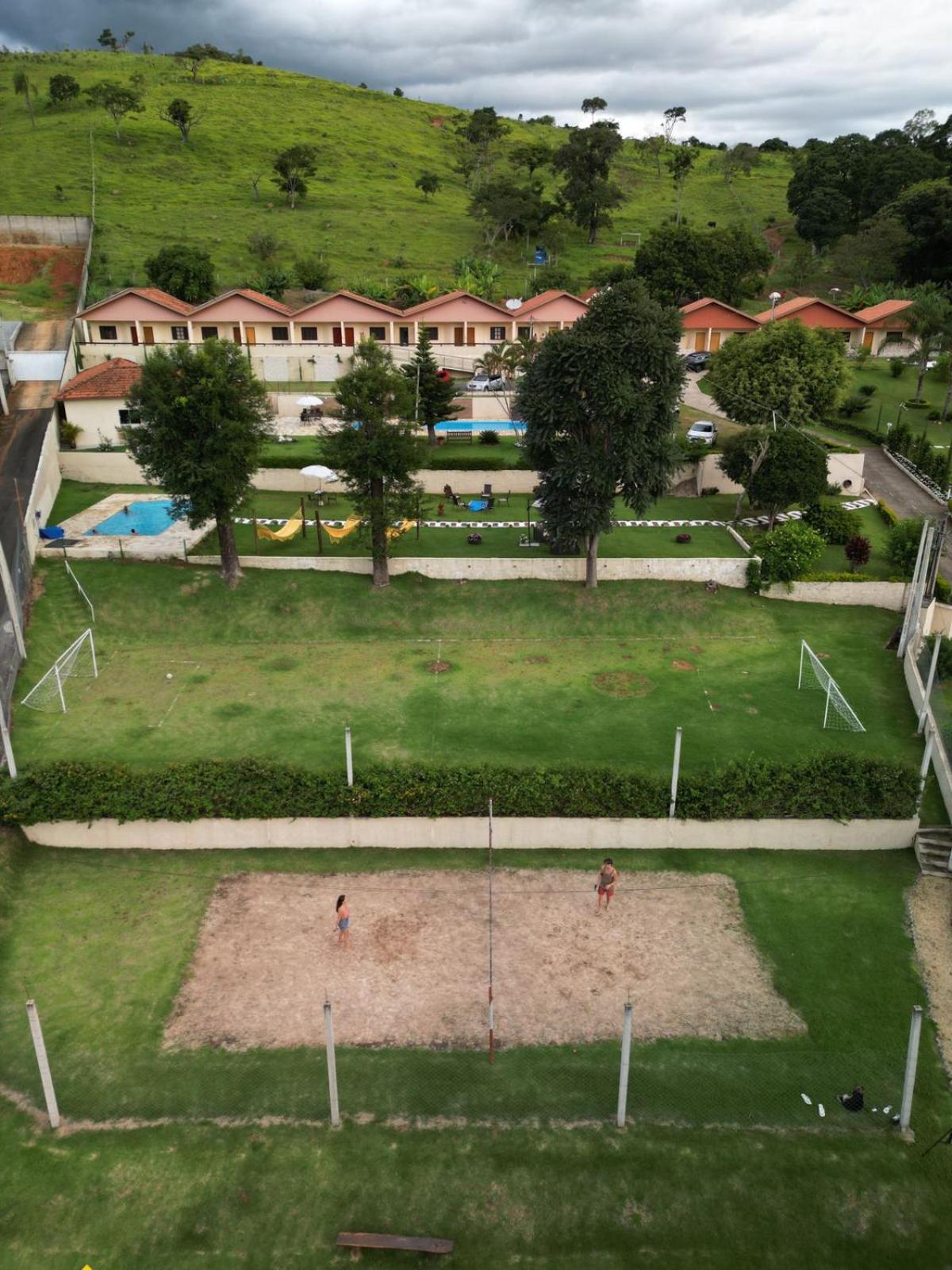 Pousada Flores Do Campo Águas de Lindóia Esterno foto